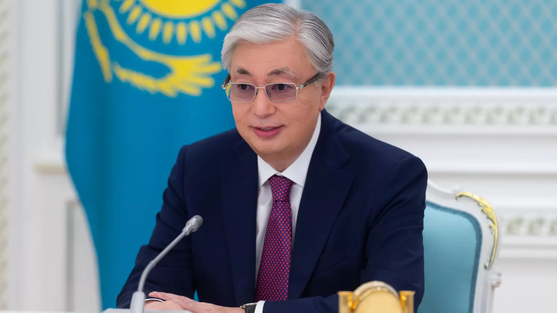 Президент Қазақстан халқын Отбасы күнімен құттықтады