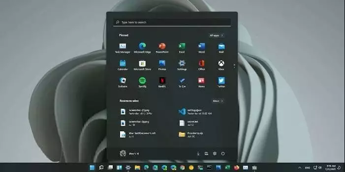 Windows 11: күндізгі мен түнгі тақырыпты автоматты түрде ауыстыру қосылады