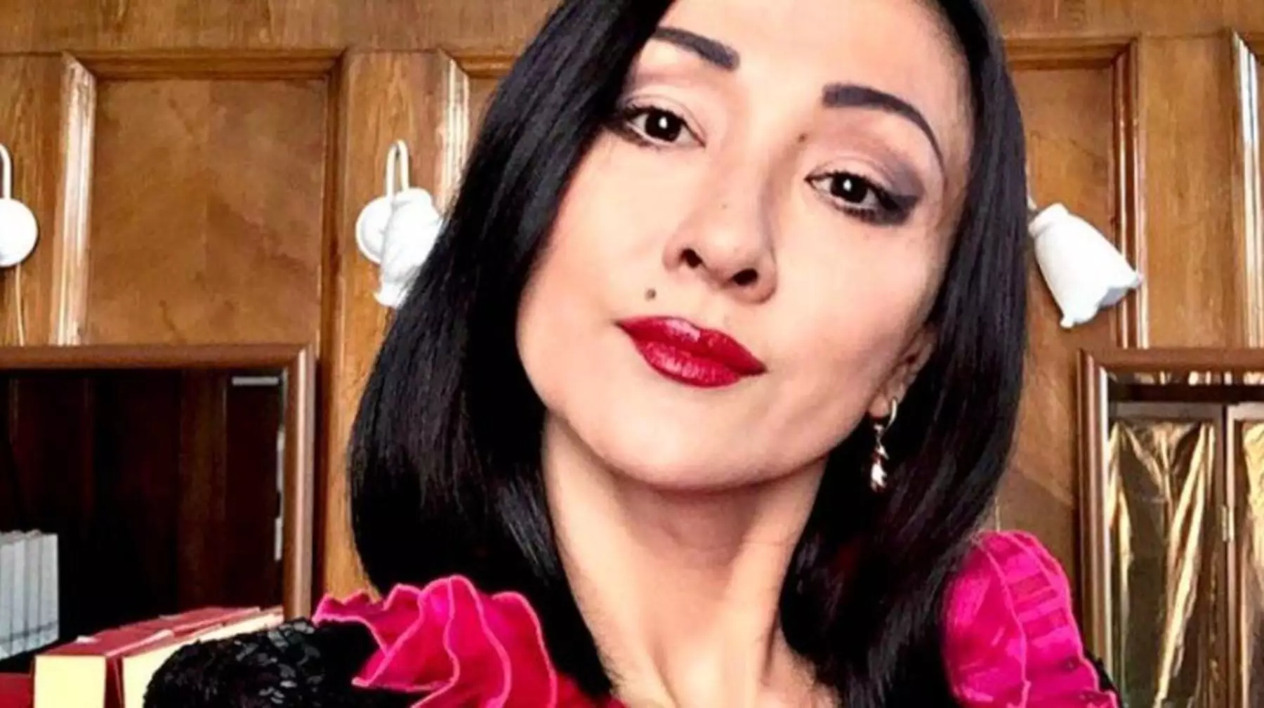 «Қара тастағы күлімдеген жүзіңді көріп... Жаның жай тапсын!»: Меруерт Түсіпбаева жан сырын ақтарды 
