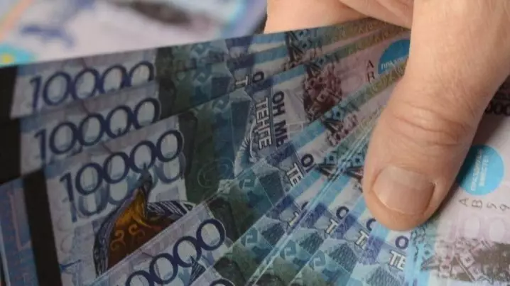  Медициналық университетке түсіремін деп, Өскемен тұрғынын 3 млн теңгеге алдаған 