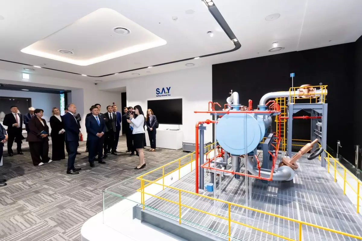 КазМунайГаз и Samsung E&A обсудили расширение нефтеперерабатывающих заводов Казахстана