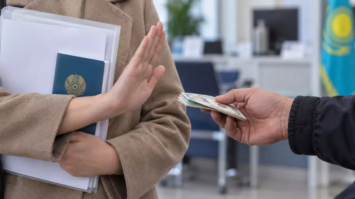 Еңбек министрлігі қоныс аударушыларды жалған делдалдардан сақ болуға шақырды 