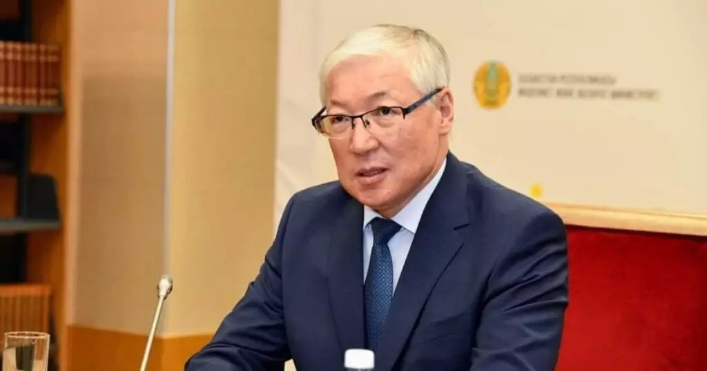 Біз бақытты әрі жасампаз ұлтпыз – Берік Әбдіғалиұлы