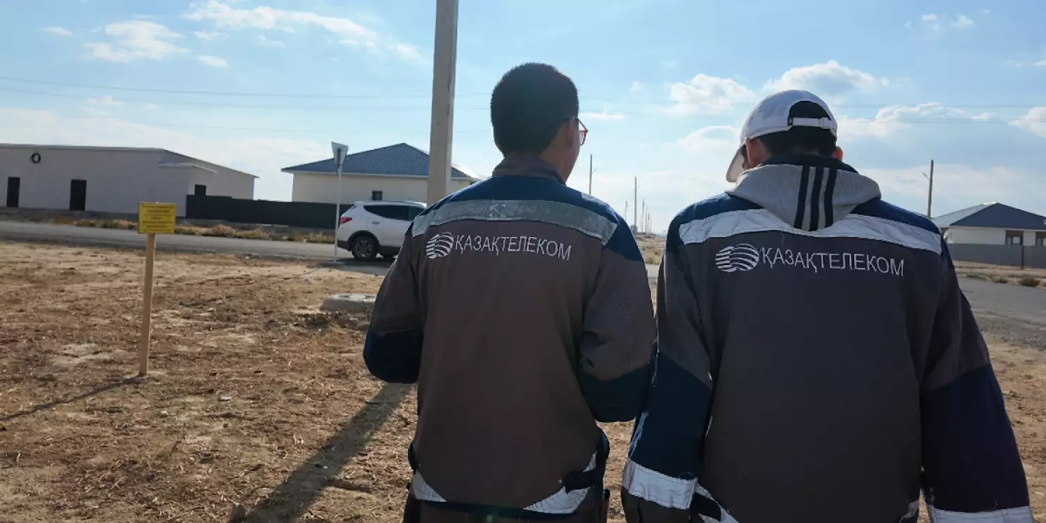 Құлсарыда су тасқынынан кейін салынған 100 үйге оптикалық интернет желісі тартылды