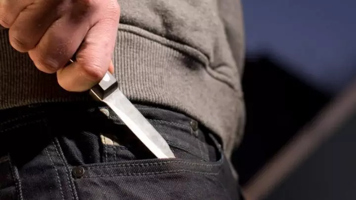  Астанада 55 жастағы ер адам әйелін пышақтап, кейін өзіне қол жұмсады 