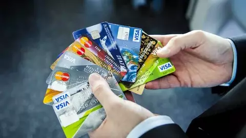 Қазақстанда кейбір пайдаланылмайтын банк карталарының шоттары жабылады