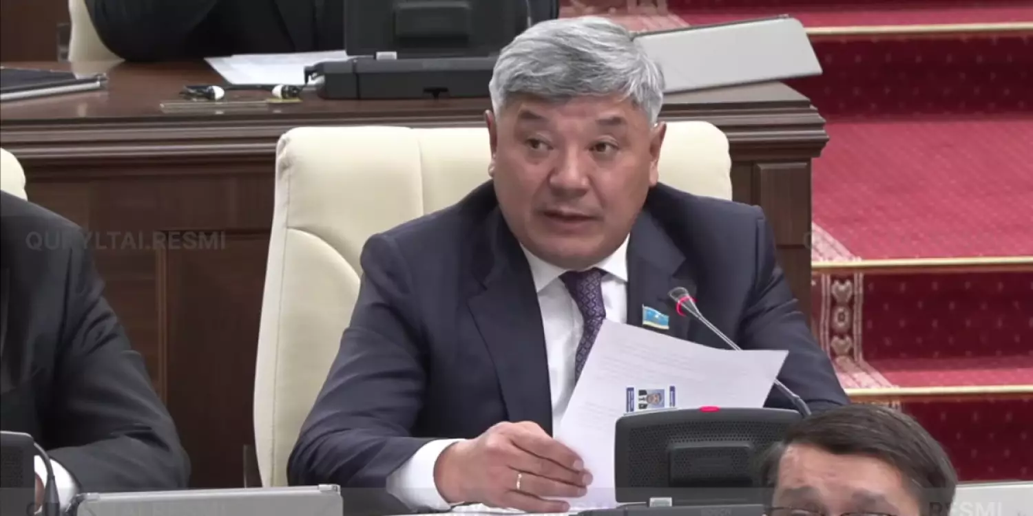 Алатауда газға қосылу қымбат, кей көшелерді абаттандыру аяқталмаған – депутат