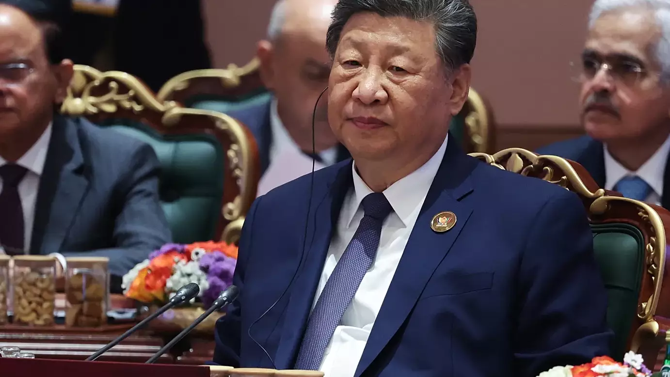 Саммитте жағдайы нашарлаған: Си Цзиньпин туралы ақпарат желіде желдей есті 