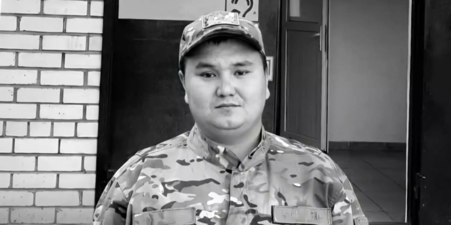 Түтіннен көрмей қалған: БҚО-да өрт сөндіруші қызмет үстінде қаза тапты
