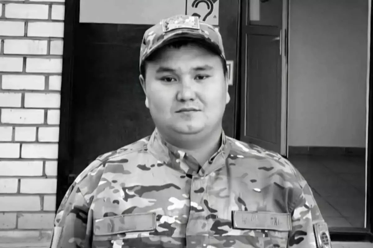 «Түтіннен байқамай қалған»: БҚО-да құтқарушы қаза тапты