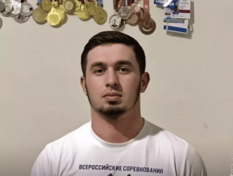 Мансур Мовлаев совершил вторую попытку суицида после госпитализации в Алматы