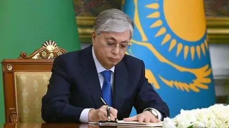 Смайылов, Әбдіров, Әзімова: Президент кімдерді қайта тағайындады 