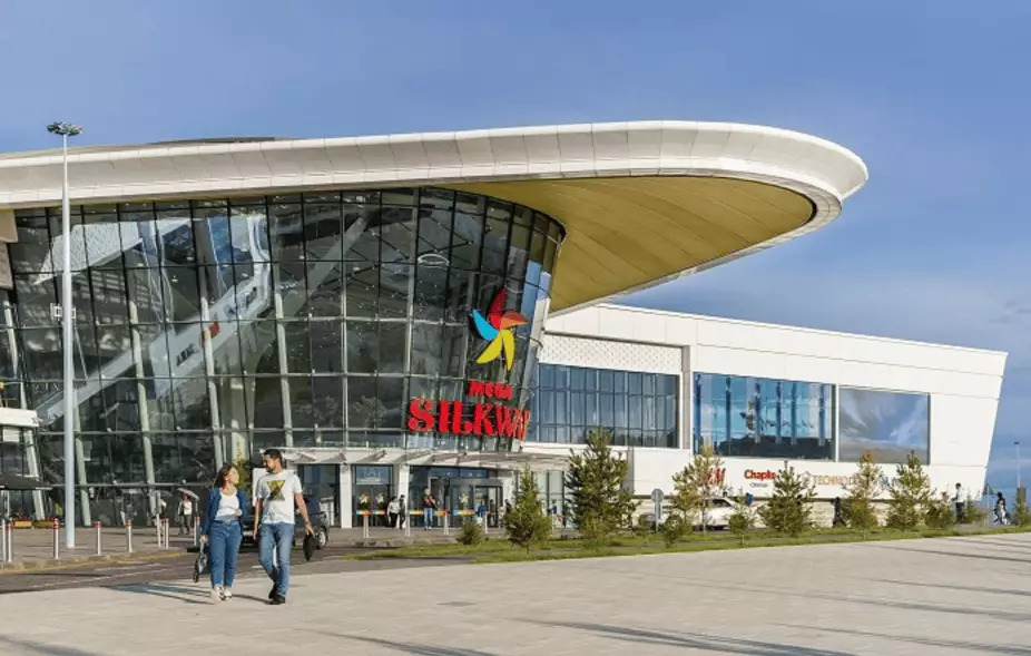 Подростка в Украине задержали за ложное сообщение о теракте в ТРЦ Астаны
