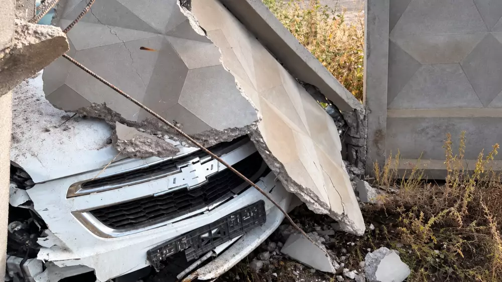 Они явно не сдали на права - появилось видео с экзаменов в Казахстане