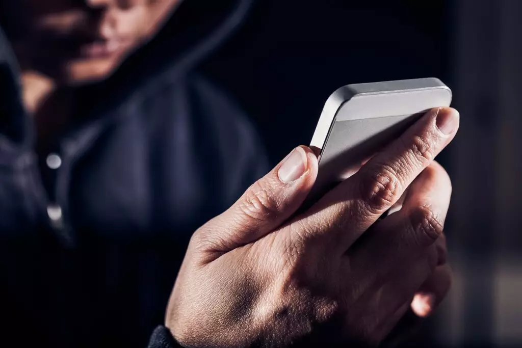 Прибыли из России: 24 участника SIM-box-группировки получили по 8 лет лишения свободы