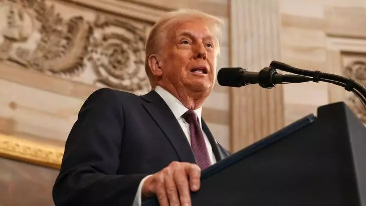 Трамп Ресейге қарсы «тозақ санкцияларына» қол қойды