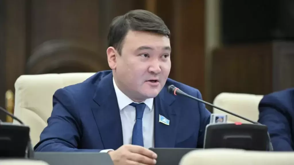 Экс-депутат Мақсат Толықбай қызметке тағайындалды