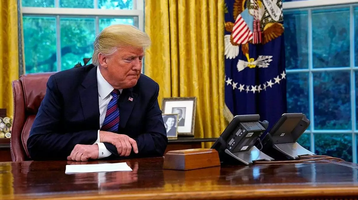 Крупнейшие телеканалы США отказались освещать мероприятия с Трампом из-за ограничений для СМИ