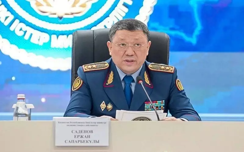 Саденов предупредил руководство областей об ответственности за тяжкие последствия на дорогах