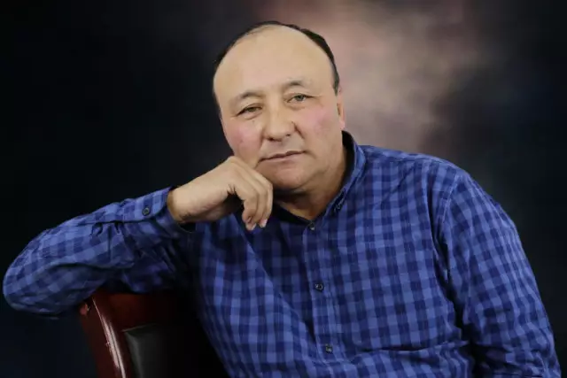 Сұраған Рахметұлы. «J-J-J» жапырақтай жасыл жұмбақ