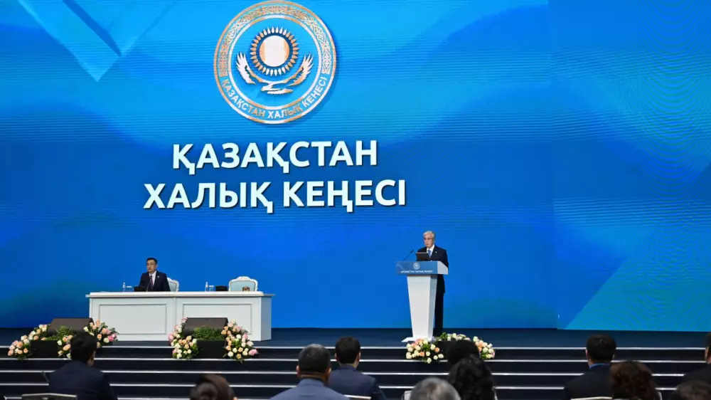 Президент “Қазақстан Халық Кеңесі“ атауының мәнін түсіндірді
