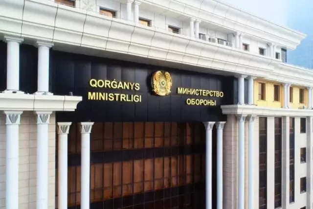 19 адамның 3еуі ғана табылған: Каспийде 9 әскери қызметшінің қаза болғанын расталды