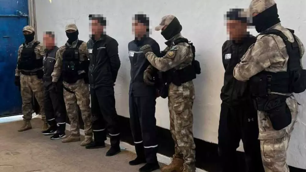 КНБ провел операцию против участников ОПГ в 10 регионах Казахстана