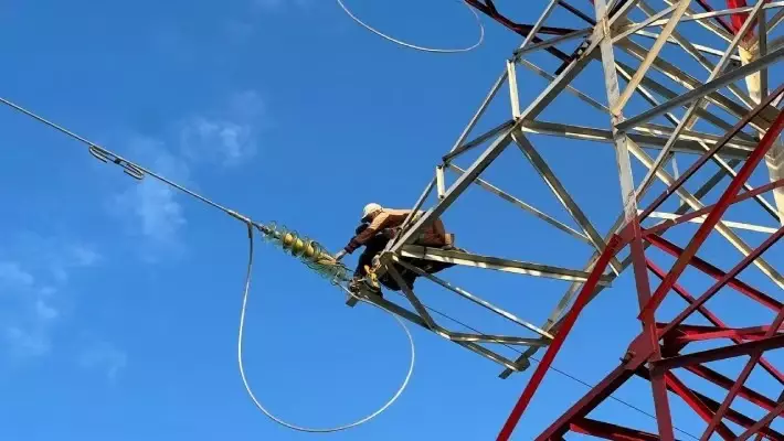 Для крупных потребителей в Узбекистане электроэнергия днем подешевеет