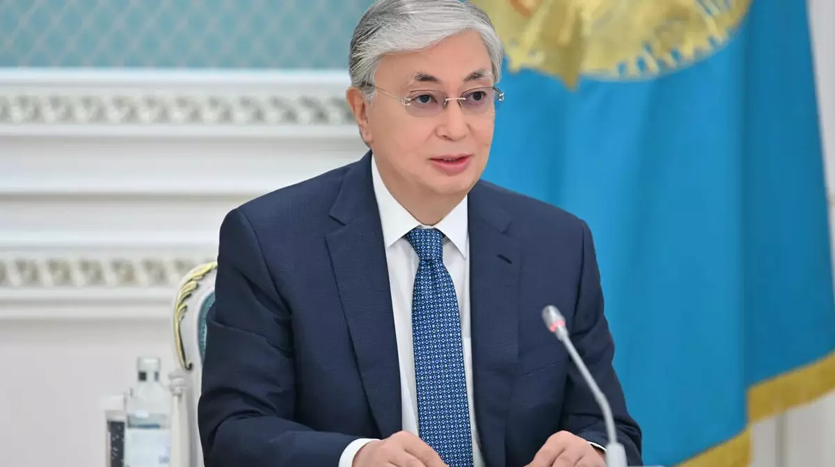 Токаев поздравил руководство Туркменистана с 35-летием независимости