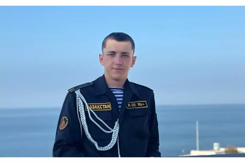 «Никита спас себя сам»: семья выжившего на Каспии военного сделала заявление