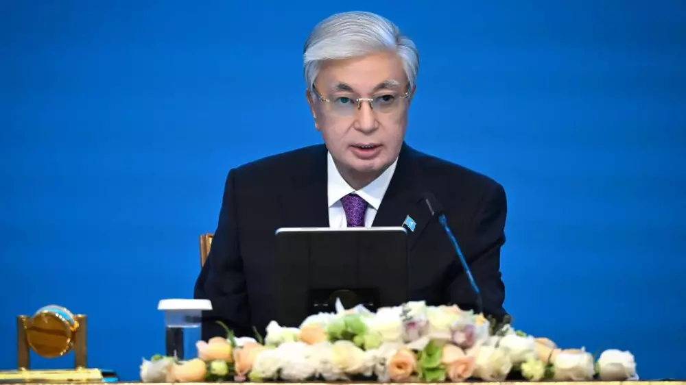 Тоқаев Каспийдегі оқу-жаттығу кезінде қаза тапқан әскери қызметшілерді марапаттады