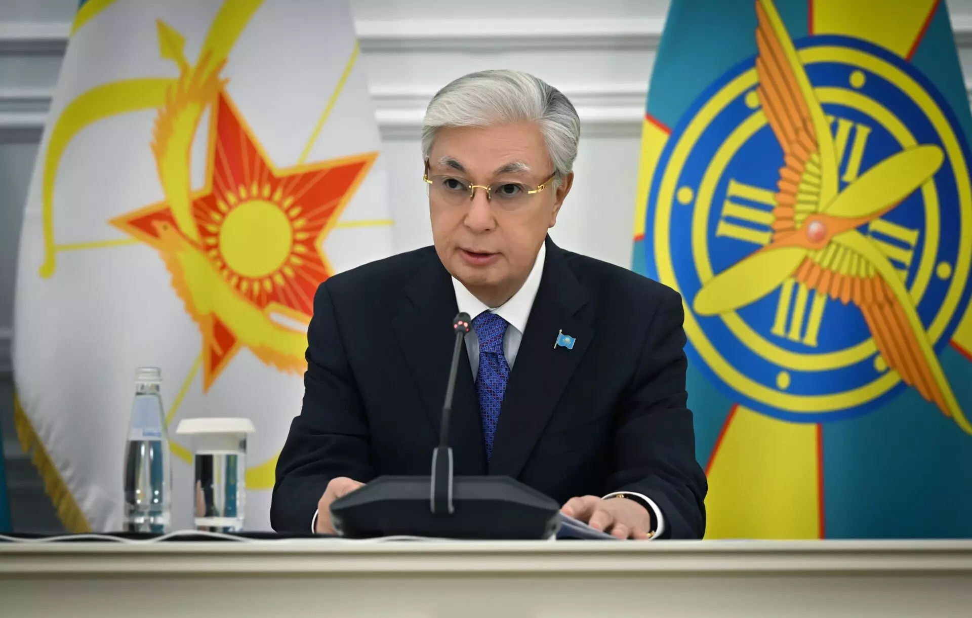 Президент поручил подготовить План военной реформы