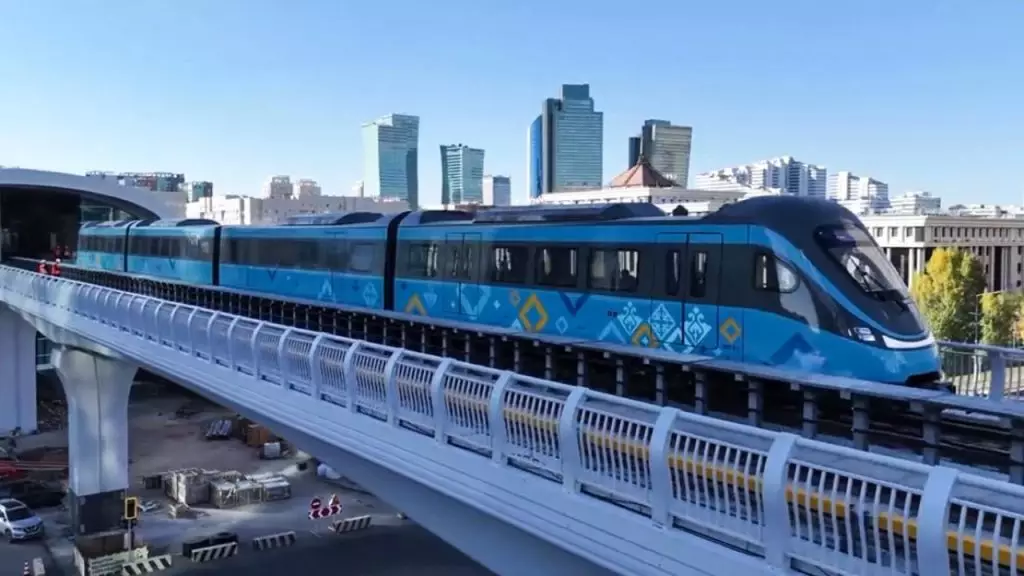 Пассажиропоток столичного LRT «Tarlan Astana» превысил 10 миллионов поездок