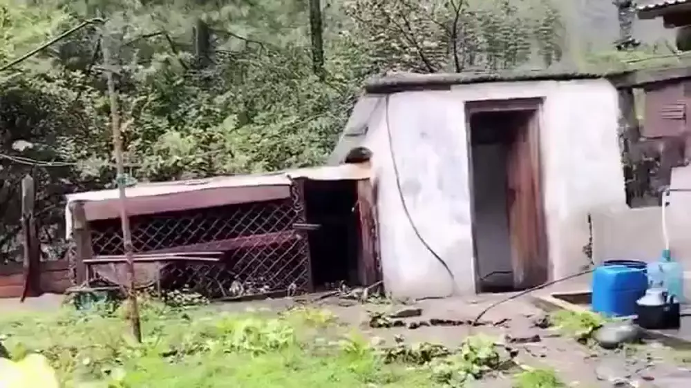 Непалда су тасқыны мен лай көшкіні 20-дан аса адамның өмірін қиды - видео