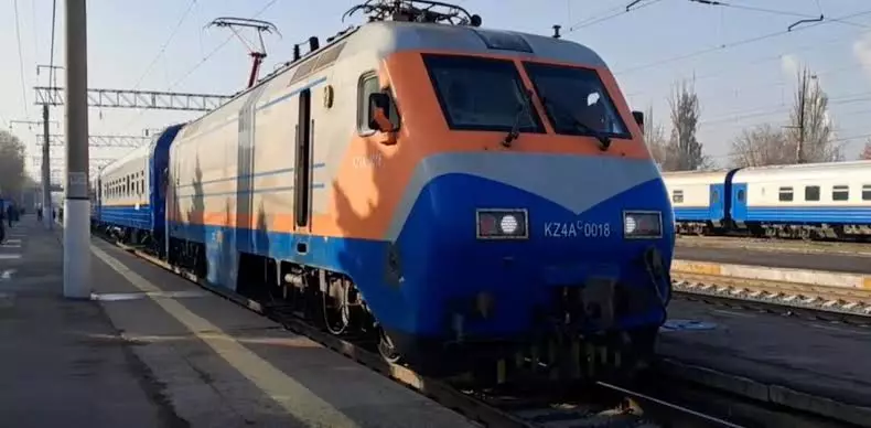 Между Казахстаном и Узбекистаном будет курсировать до 60 поездов в сутки