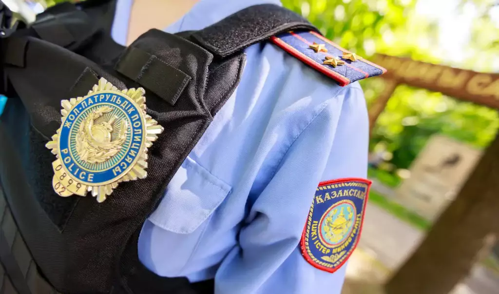 Астанада әйел өлімінен соң полицияның төрт қызметкері ұсталды