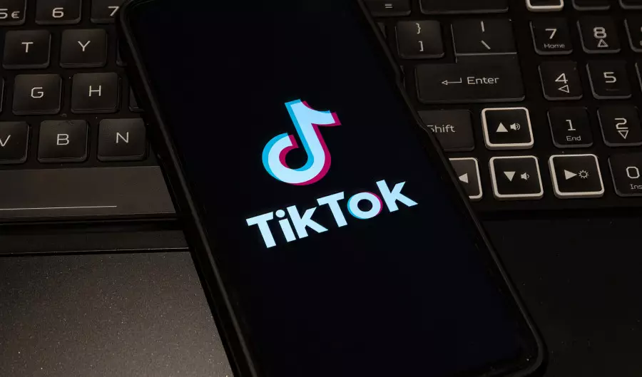 Жетісу облысында төрт адам TikTok-тағы тікелей эфир арқылы заңсыз 95 млн теңге тапқан