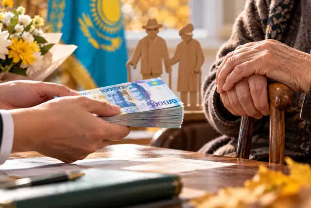 Мерекеге орай елімізде қарттарға бір реттік төлем беріледі