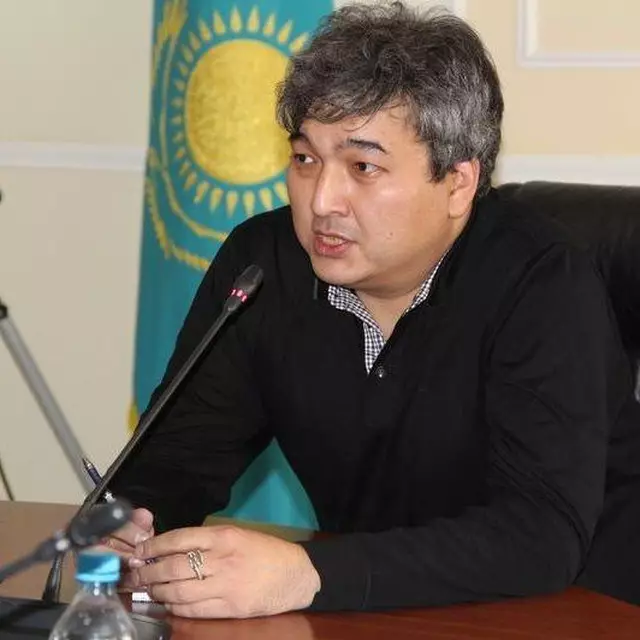 Политолог Данияр Ашимбаев: Геополитическая позиция Токаева строится на трезвом расчете и прагматизме
