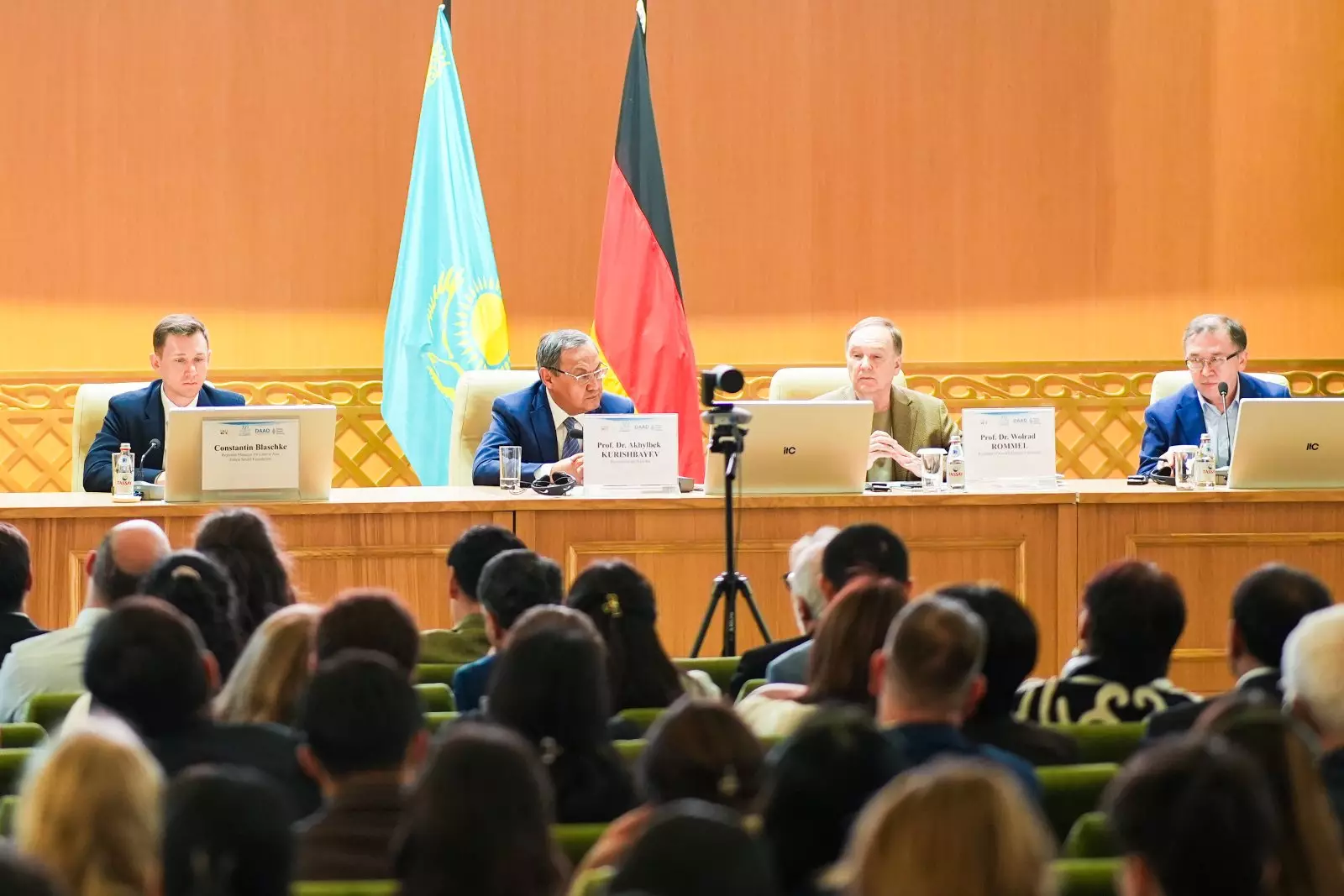 «Каспий теңізі: проблемалары, келешегі және орнықты даму мүмкіндіктері» атты халықаралық конференция өтті