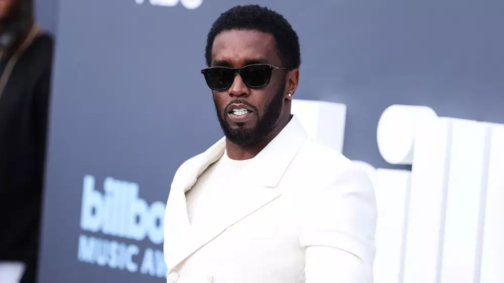 P. Diddy отправили в одиночную камеру после постов о роскошной жизни в тюрьме - СМИ