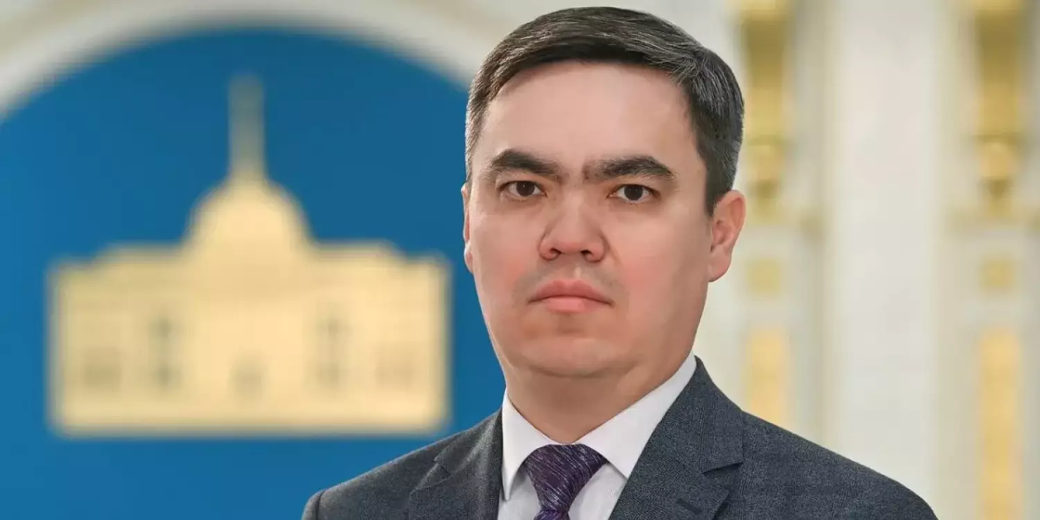 Тоқаев Президент Әкімшілігіндегі бөлім басшысын қызметінен босатты