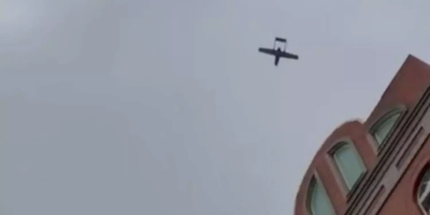 Ақтөбе аспанынан дронға ұқсас белгісіз нысан байқалды