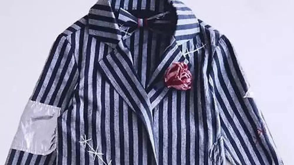 Zara оказалась в центре скандала из-за детского костюма на Хэллоуин