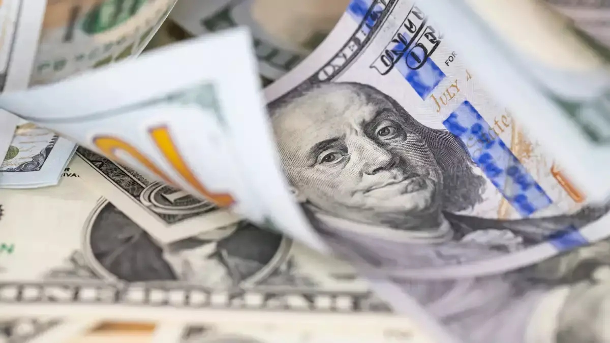 Қазақстанда доллар бағамы бір күнде 5,47 теңгеге көтерілді