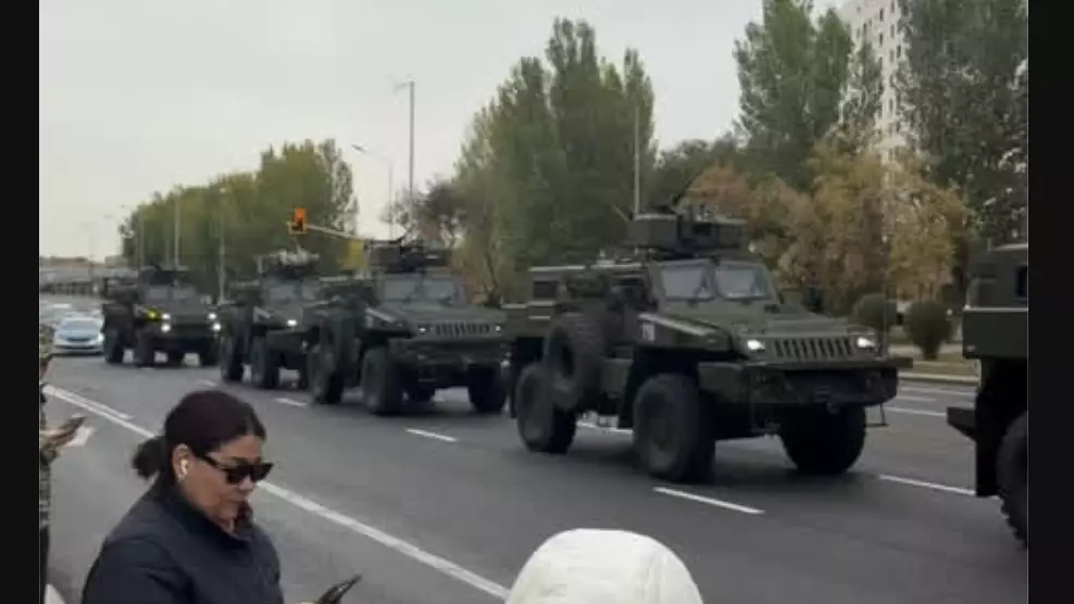 Астанада бронемашиналар көбейді: Мемлекеттік күзет қызметі түсініктеме берді