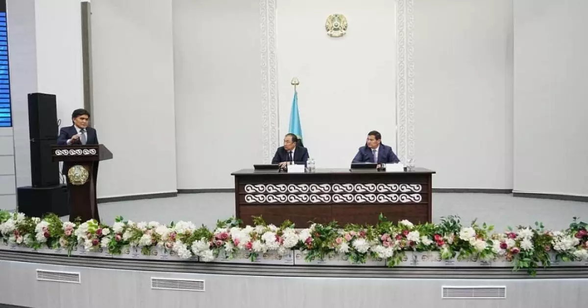  В Казахстане акиматам дали неделю на планы по повышению качества местных дорог 