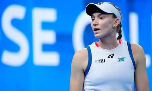 Елена Рыбакина Бейжіңдегі турнирде әлемнің 118-ракеткасынан жеңіліп қалды