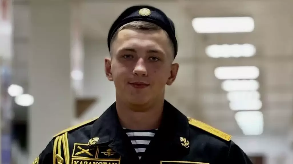 Каспийде тірі қалған үшінші сарбаз қызметін аяқтады