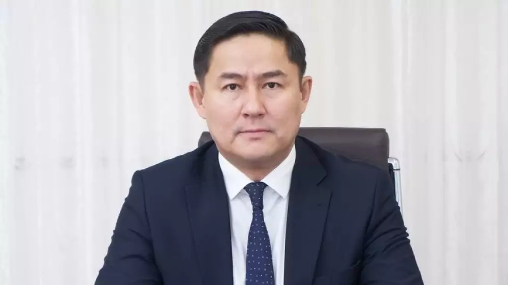 Экс-министр юстиции Азамат Ескараев возглавил отдел в АП
